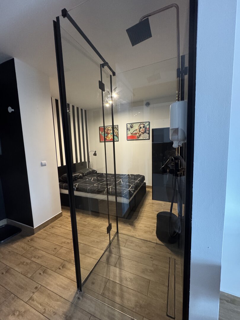 ADLER ESTATE Sp. z o.o. - 2